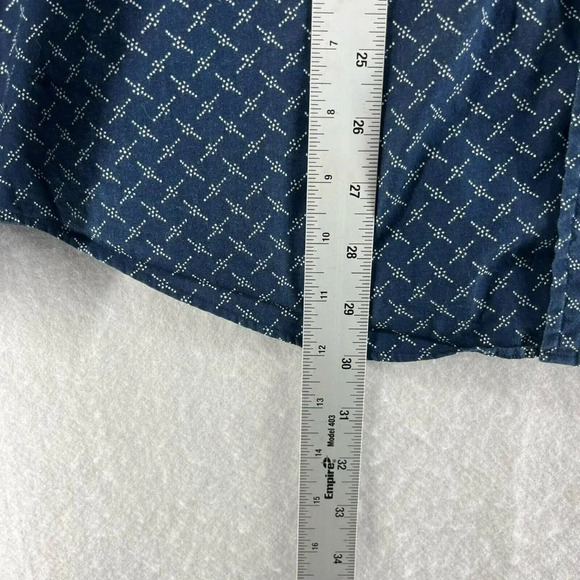 Nautica Button Down Shirt Mens Large Navy Blue Cross Pattern Pockets Long Sleeve - Picture 4 of 12